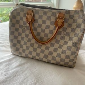 Louis Vuitton Speedy 30